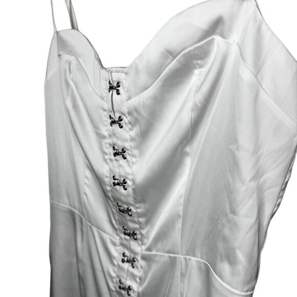 Superdown Normani hook mini dress size Small - Picture 9 of 12